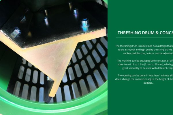 the threshing drum is made of anti-static material that prevents contamination